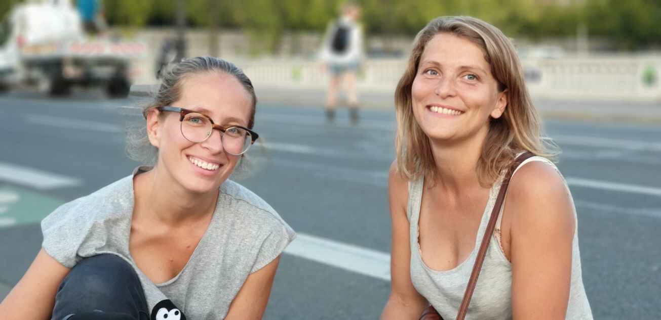 Alizée et Adèle Photo de nos invitées Adèle et Alizée